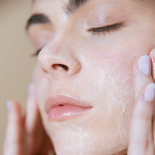 Load image into Gallery viewer, pH Balancing Cleanser .