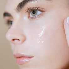 Load image into Gallery viewer, Intensive Renewal Face Serum.